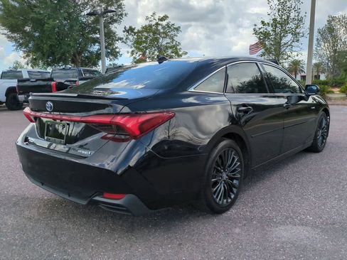Used 2019 Toyota Avalon XSE w/ Protection Package FWD image 6