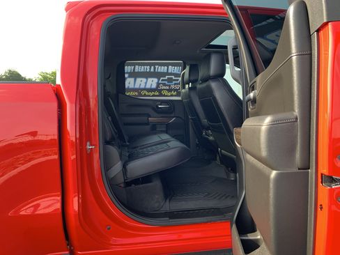 Used 2021 Chevrolet Silverado 1500 LT Trail Boss w/ Convenience Package II image 27