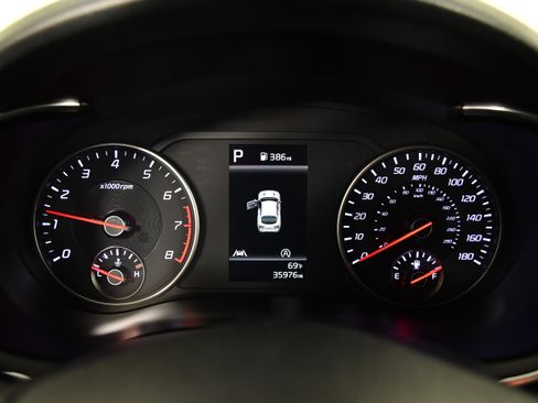 Used 2023 Kia Stinger GT-Line w/ Sun & Sound Package AWD/4WD image 18