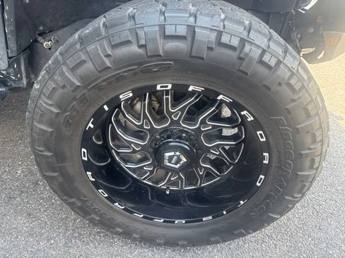 Used 2018 Jeep Wrangler Unlimited Sport S AWD/4WD image 10