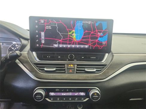 Used 2023 Nissan Altima 2.5 SL image 17