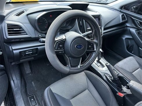 Used 2019 Subaru Crosstrek 2.0i Premium w/ Moonroof Package image 6