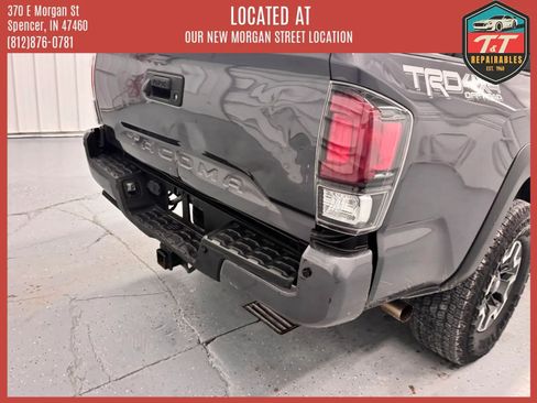 Used 2019 Toyota Tacoma TRD Off-Road w/ TRD Premium Off Road Package AWD/4WD image 25