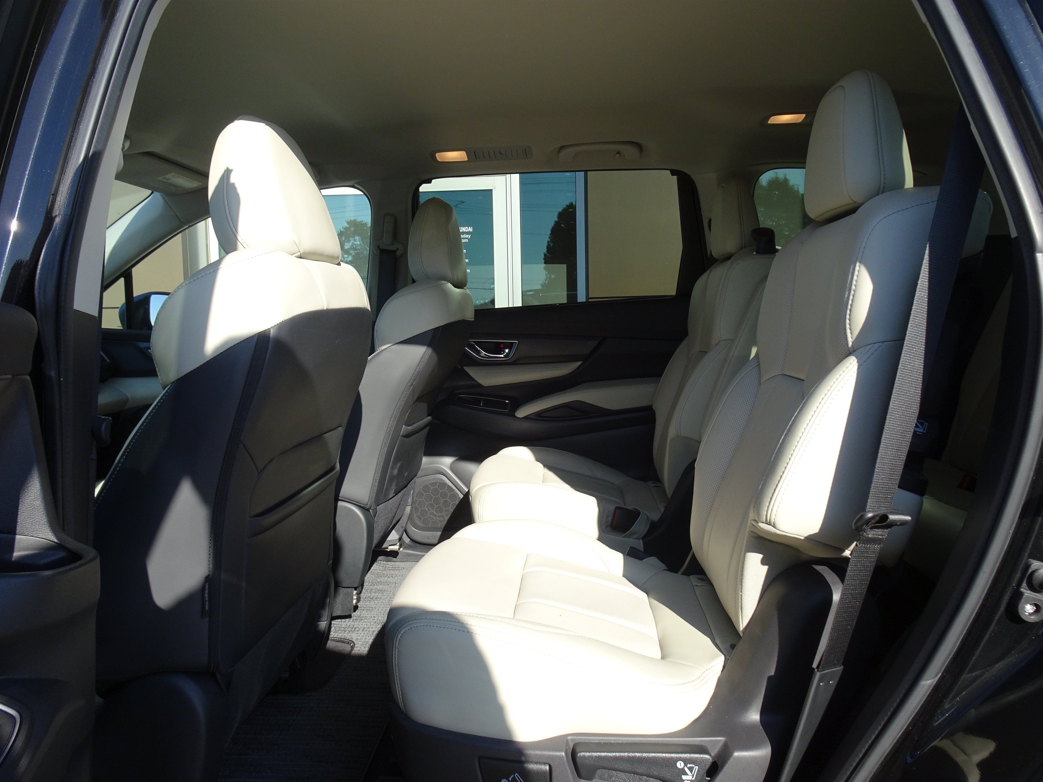 Used 2024 Subaru Ascent Limited AWD/4WD image 14
