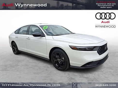 Used 2025 Honda Accord SE image 1
