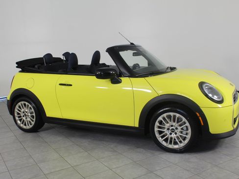 Used 2026 MINI Cooper S image 19