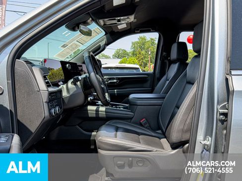 Used 2025 Chevrolet Tahoe LT AWD/4WD image 14