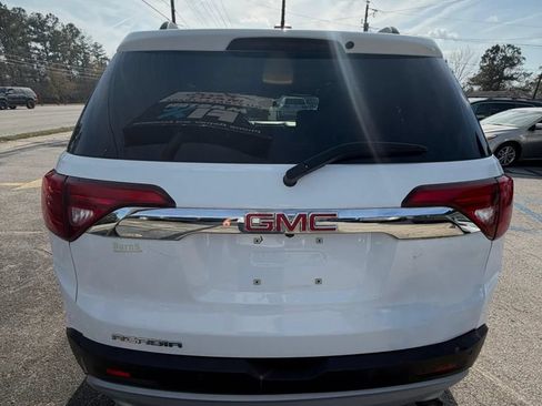 Used 2017 GMC Acadia SLT FWD image 6