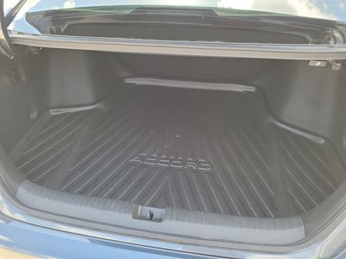 Used 2025 Honda Accord LX image 9