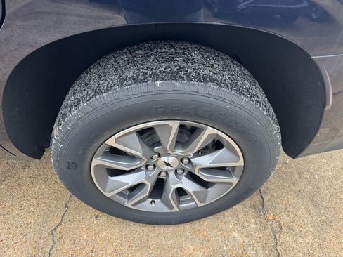 Used 2021 Chevrolet Tahoe Z71 image 9