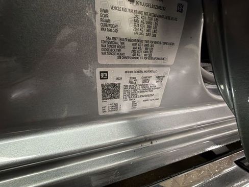 Used 2025 GMC Sierra 1500 Denali w/ Technology Package image 34