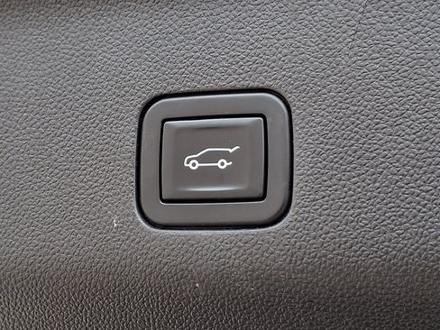 Used 2022 GMC Yukon XL Denali w/ Max Trailering Package AWD/4WD image 34