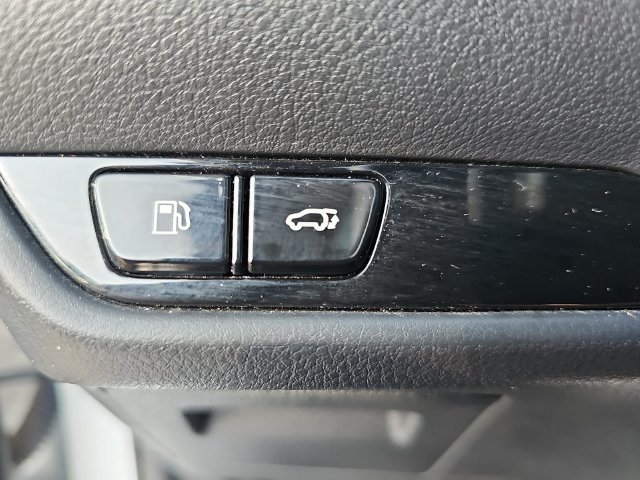 Used 2025 Lexus NX 250 FWD w/ Accessory Package (2T) image 29