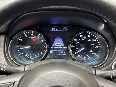 Used 2020 Nissan Rogue SL image 32