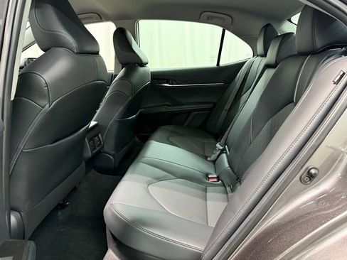 Used 2021 Toyota Camry XSE w/ Cold Weather Package image 21