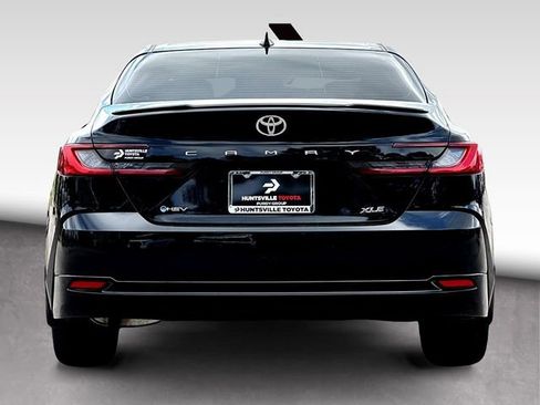 New 2026 Toyota Camry XLE image 7