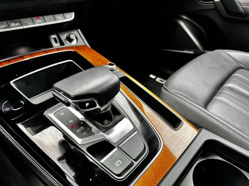 Used 2023 Audi Q5 2.0T Premium Plus w/ Premium Plus Package image 19