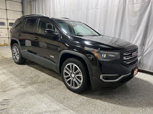 Used 2017 GMC Acadia SLT AWD/4WD image 7