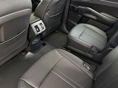New 2026 Kia Sorento EX AWD/4WD image 13