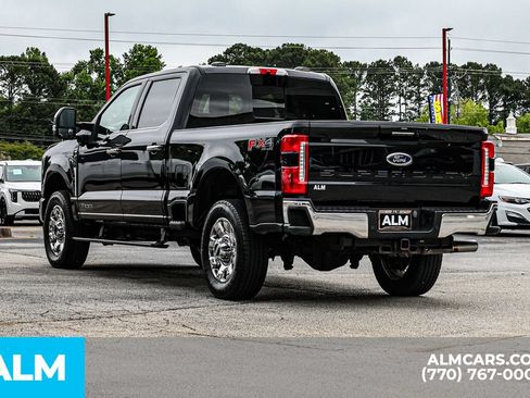 Used 2023 Ford F250 Lariat w/ Lariat Ultimate Package AWD/4WD image 6