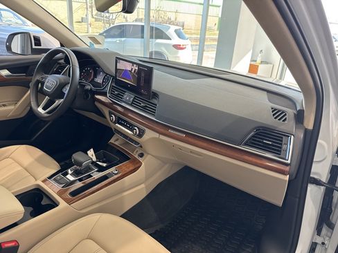 Used 2024 Audi Q5 2.0T Premium w/ Convenience Package image 51