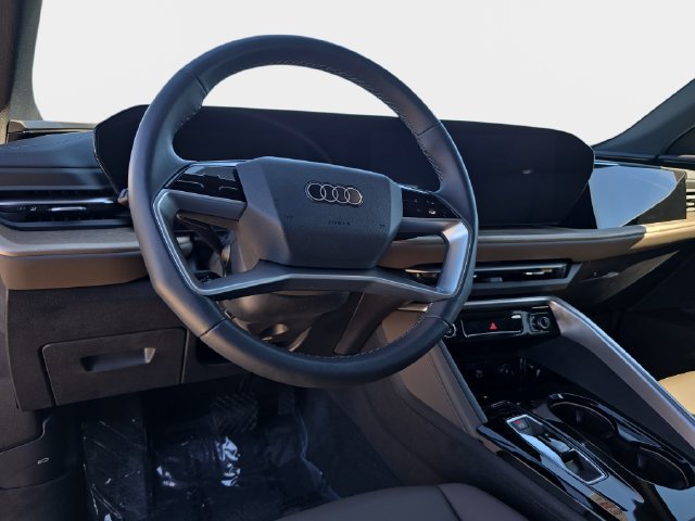 Used 2025 Audi Q5 Premium w/ Convenience Package AWD/4WD image 19