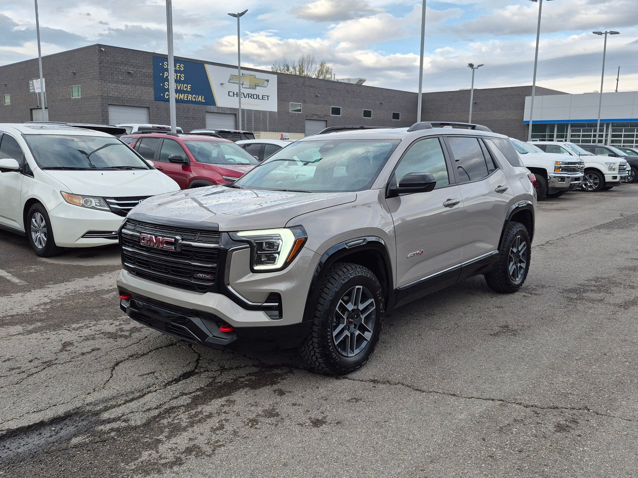 Used 2026 GMC Terrain AT4 AWD/4WD image 8