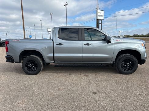 Certified 2023 Chevrolet Silverado 1500 LT Trail Boss w/ Convenience Package II image 6