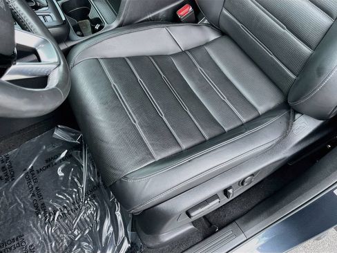 Used 2023 Honda CR-V EX-L image 18