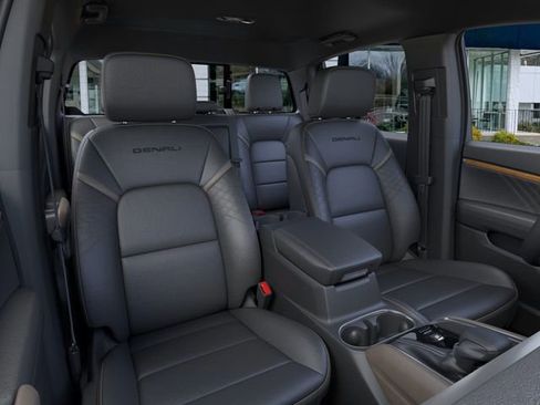 New 2026 GMC Canyon Denali image 16