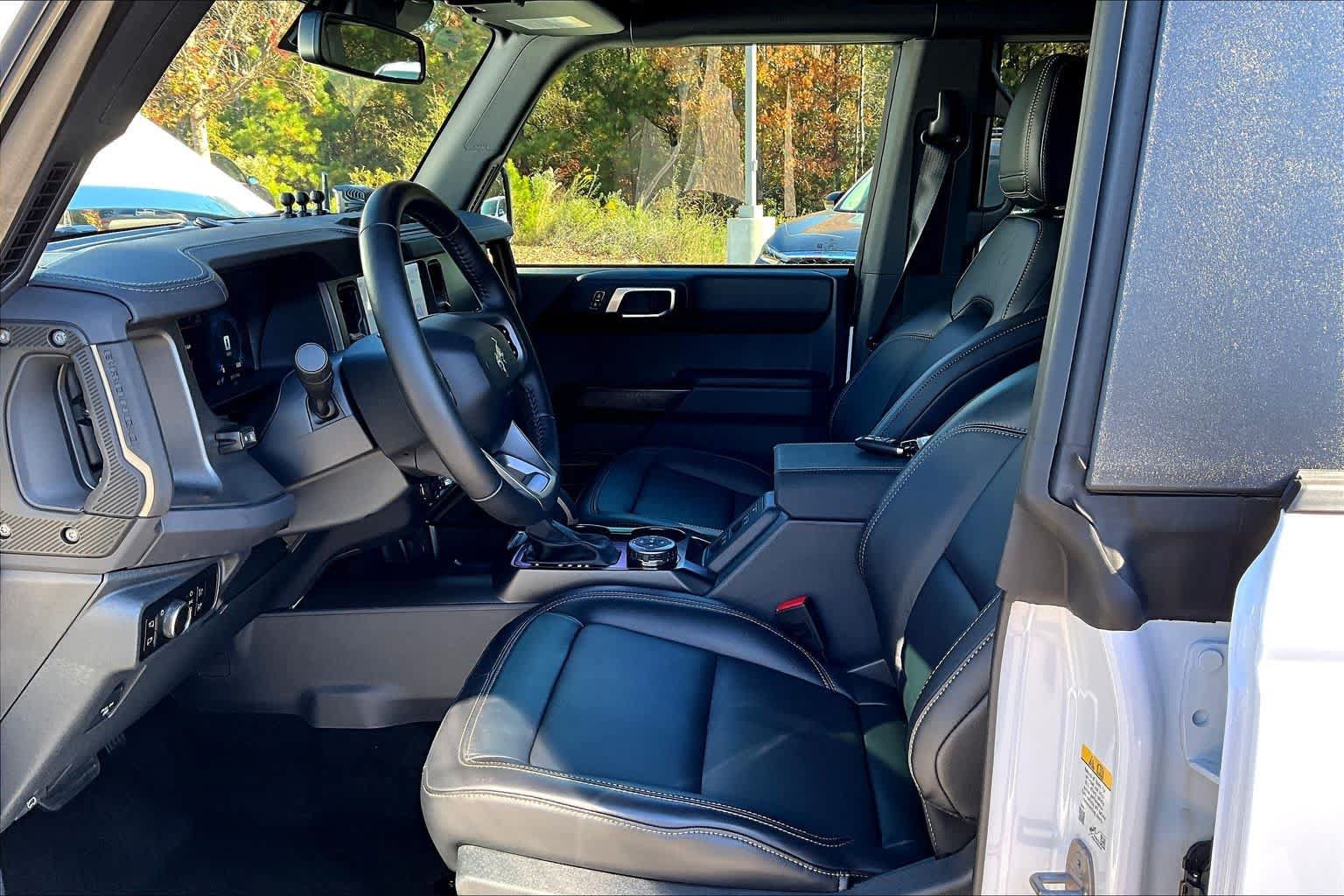 Used 2025 Ford Bronco Badlands AWD/4WD image 7