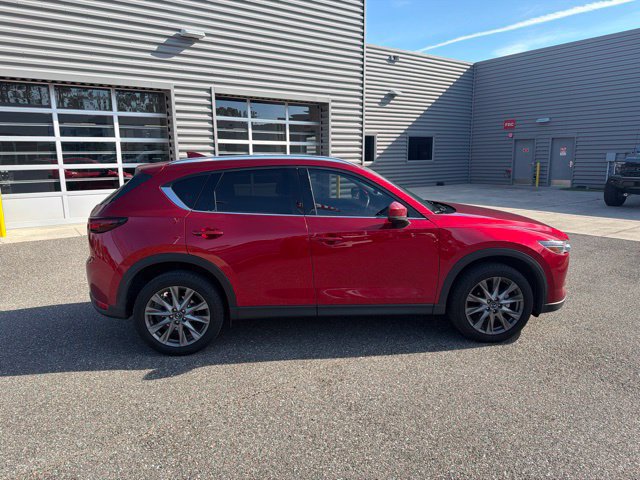 Used 2020 MAZDA CX-5 Grand Touring w/ GT Premium Package FWD image 3