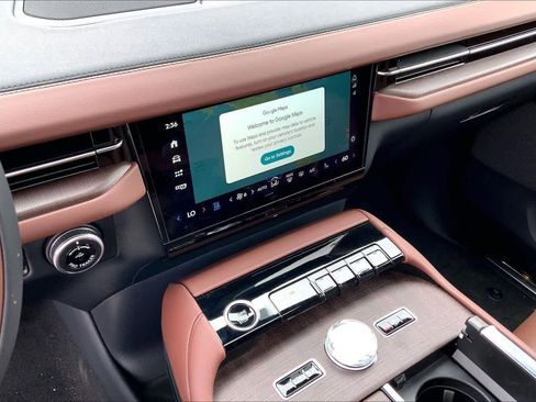 New 2026 Lincoln Navigator L Reserve AWD/4WD image 19