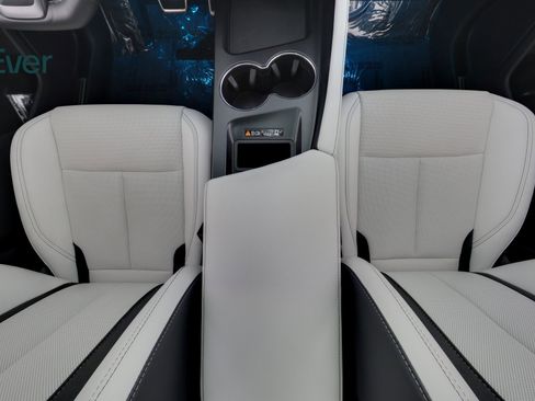 Used 2024 Acura ZDX A-Spec image 24