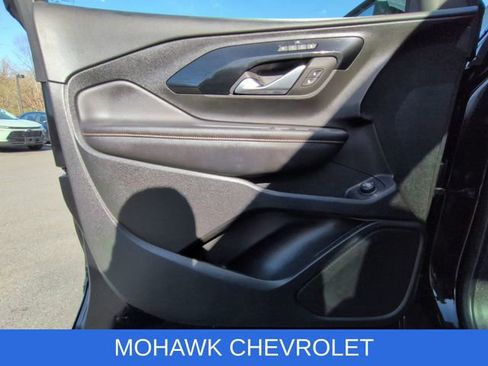 Used 2022 GMC Terrain AT4 AWD/4WD image 24