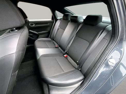 Used 2023 Honda Civic Sport image 18