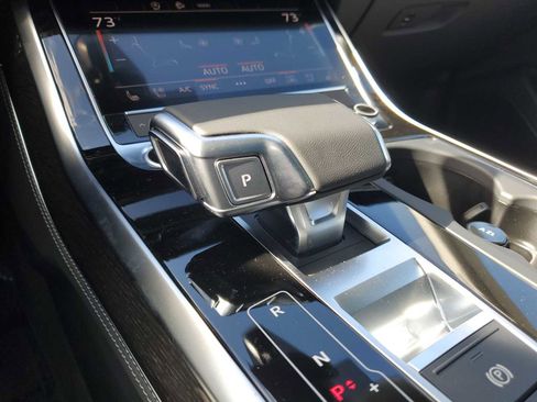 Certified 2025 Audi Q8 Premium Plus image 22