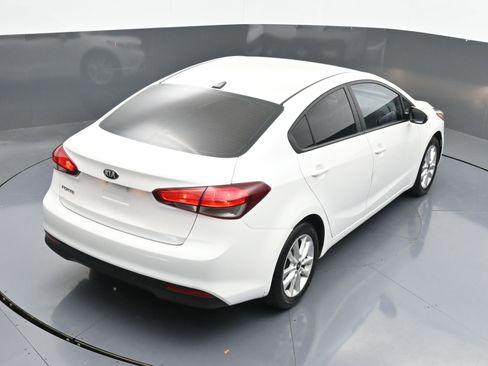 Used 2017 Kia Forte LX w/ LX Popular Package image 30