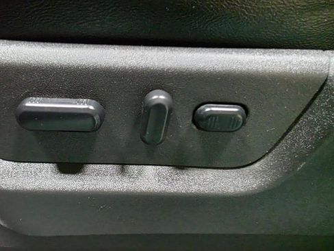 Used 2015 Ford F250 Lariat w/ Lariat Ultimate Package image 17