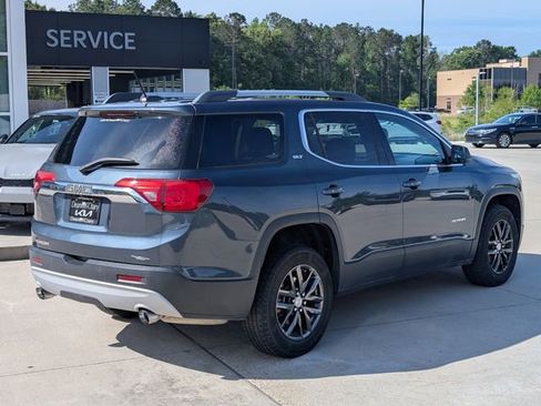 Used 2019 GMC Acadia SLT FWD image 3