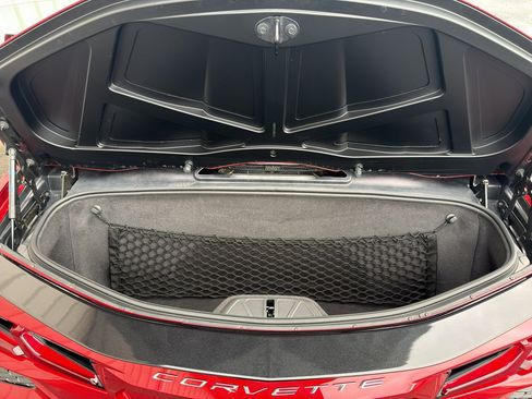 Used 2022 Chevrolet Corvette Stingray Preferred Conv w/ Chrome Exterior Badge Package image 16