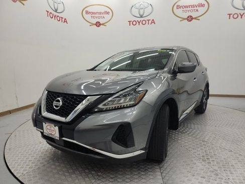 Used 2022 Nissan Murano S image 2