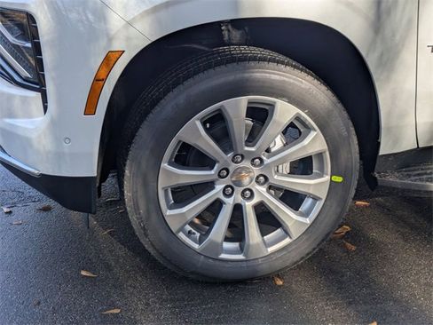 New 2026 Chevrolet Tahoe Premier image 7