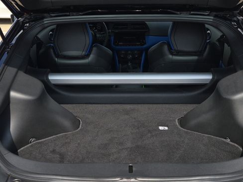 Used 2024 Nissan Z Performance w/ Floor Mat Package RWD image 8
