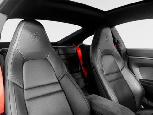 Used 2024 Porsche 911 Carrera 4 GTS image 56