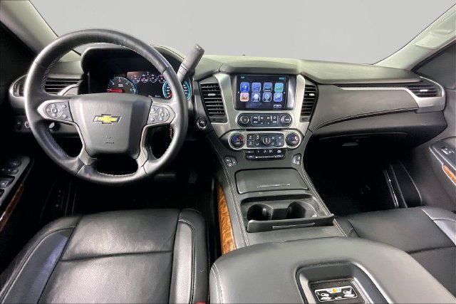 Used 2017 Chevrolet Tahoe Premier AWD/4WD image 6