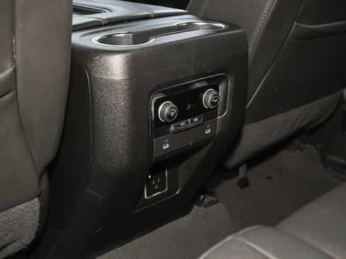 Used 2024 Chevrolet Tahoe LT AWD/4WD image 41