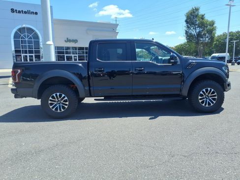Used 2019 Ford F150 Raptor w/ Equipment Group 802A Luxury AWD/4WD image 11