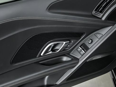 Used 2020 Audi R8 V10 performance image 16