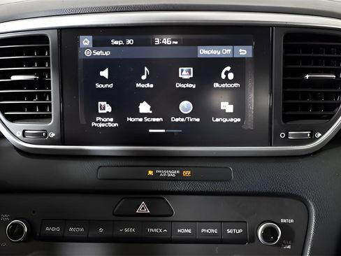 Used 2020 Kia Sportage S image 21